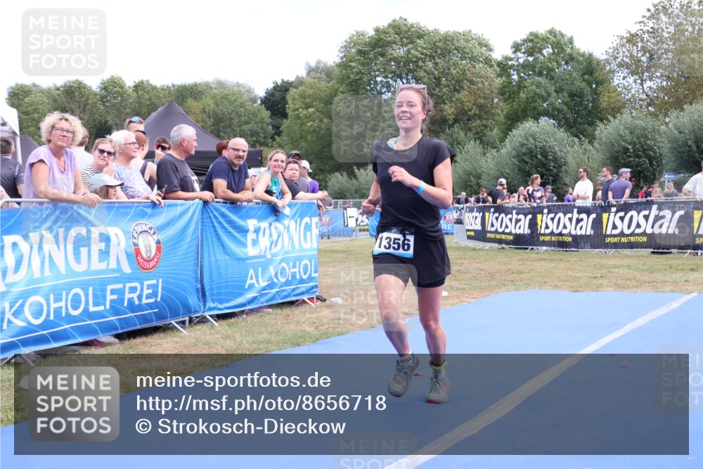 31.08.2025 - Elbe Triathlon Hamburg Strokosch-Dieckow http://msf.ph/oto/8656718 31.08.2025 12:08:08 Ziel 1356, 1523 meine-sportfotos.de