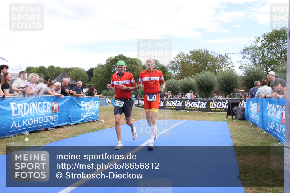 31.08.2025 - Elbe Triathlon Hamburg Strokosch-Dieckow http://msf.ph/oto/8656812 31.08.2025 12:10:08 Ziel 1293, 1501 meine-sportfotos.de