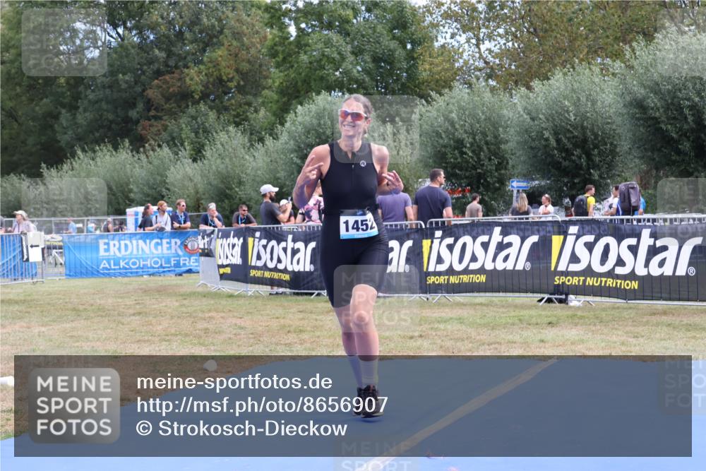 31.08.2025 - Elbe Triathlon Hamburg Strokosch-Dieckow http://msf.ph/oto/8656907 31.08.2025 12:11:44 Ziel 1452 meine-sportfotos.de