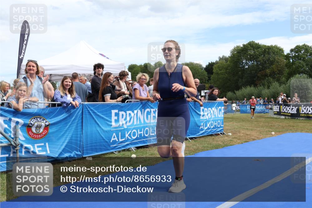 31.08.2025 - Elbe Triathlon Hamburg Strokosch-Dieckow http://msf.ph/oto/8656933 31.08.2025 12:12:02 Ziel 1423, 1453, 1503, 1577 meine-sportfotos.de