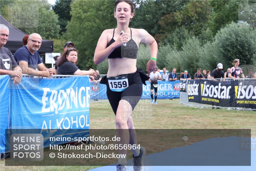 31.08.2025 - Elbe Triathlon Hamburg Strokosch-Dieckow http://msf.ph/oto/8656964 31.08.2025 12:12:31 Ziel 1559 meine-sportfotos.de