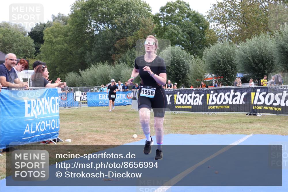 31.08.2025 - Elbe Triathlon Hamburg Strokosch-Dieckow http://msf.ph/oto/8656994 31.08.2025 12:13:11 Ziel 1417, 1556 meine-sportfotos.de
