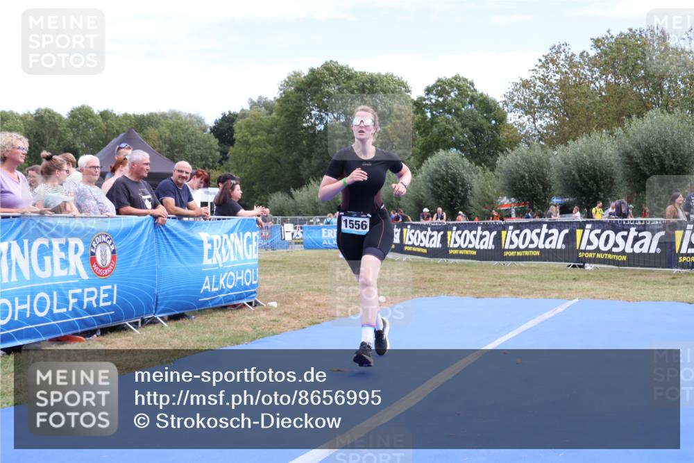 31.08.2025 - Elbe Triathlon Hamburg Strokosch-Dieckow http://msf.ph/oto/8656995 31.08.2025 12:13:12 Ziel 1417, 1556 meine-sportfotos.de