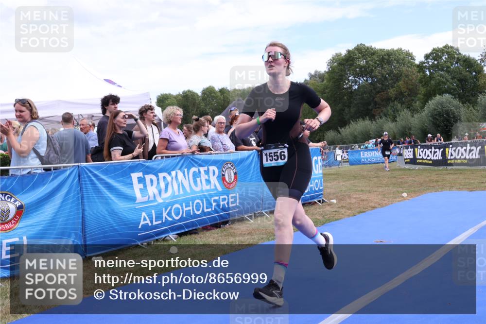 31.08.2025 - Elbe Triathlon Hamburg Strokosch-Dieckow http://msf.ph/oto/8656999 31.08.2025 12:13:12 Ziel 1417, 1556 meine-sportfotos.de