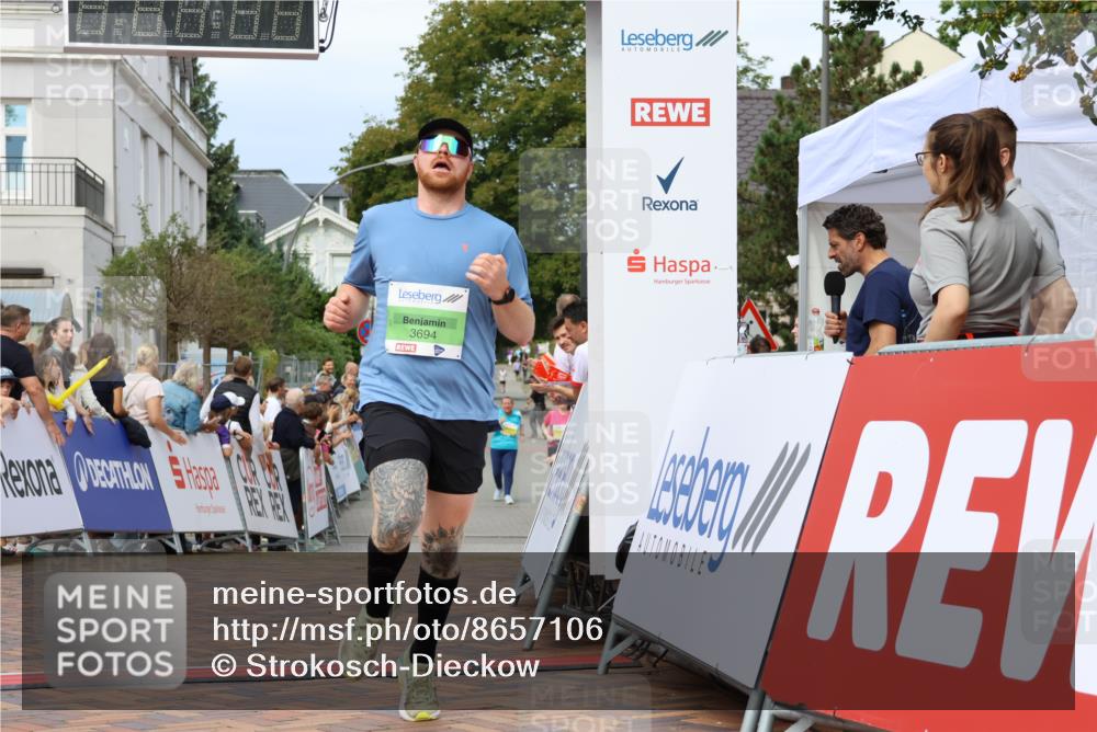 31.08.2025 - 21. Blankeneser Heldenlauf Strokosch-Dieckow http://msf.ph/oto/8657106 31.08.2025 10:55:53 Ziel 3115, 3694 meine-sportfotos.de