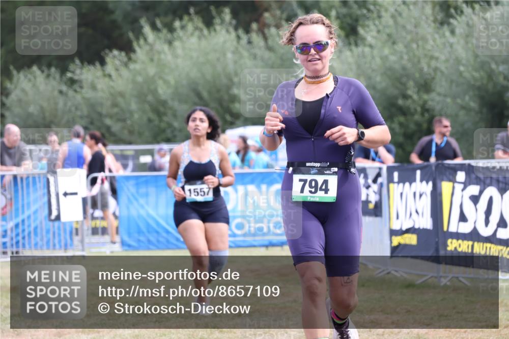 31.08.2025 - Elbe Triathlon Hamburg Strokosch-Dieckow http://msf.ph/oto/8657109 31.08.2025 12:14:38 Ziel 794, 1394 meine-sportfotos.de