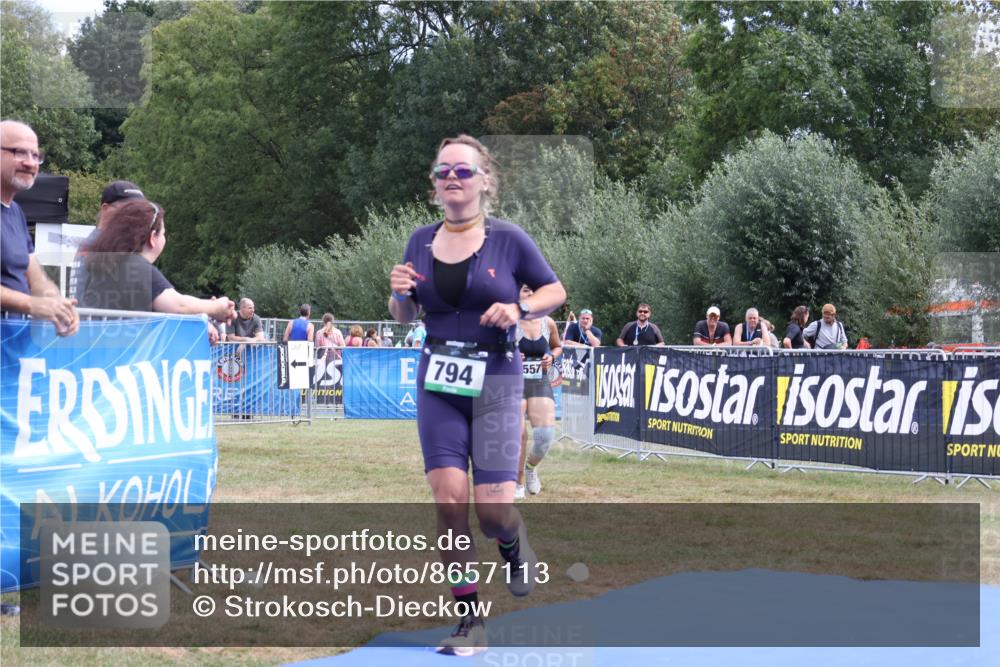 31.08.2025 - Elbe Triathlon Hamburg Strokosch-Dieckow http://msf.ph/oto/8657113 31.08.2025 12:14:39 Ziel 794 meine-sportfotos.de