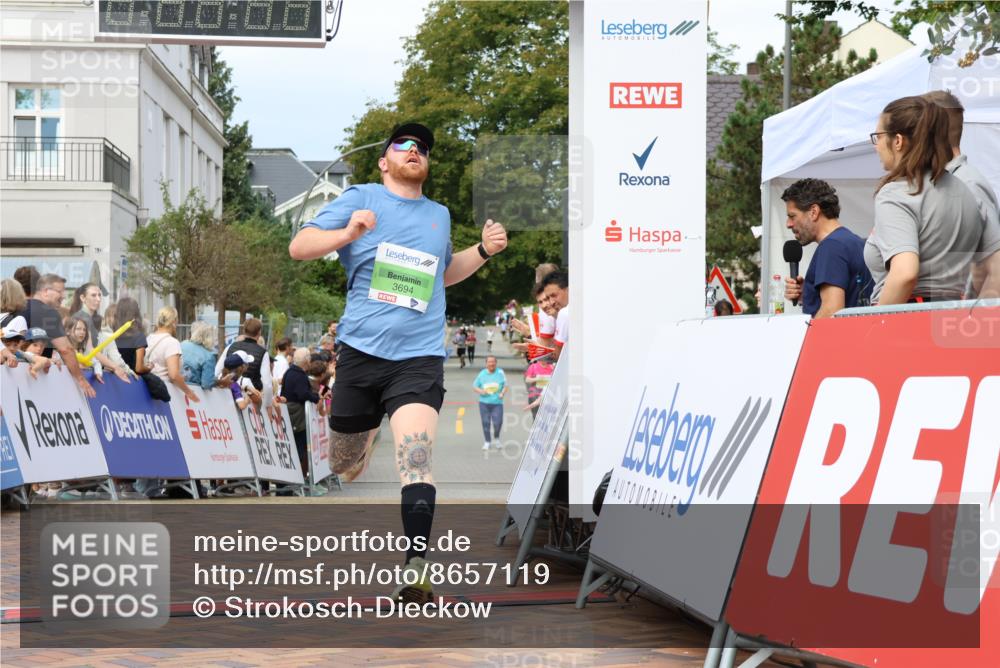 31.08.2025 - 21. Blankeneser Heldenlauf Strokosch-Dieckow http://msf.ph/oto/8657119 31.08.2025 10:55:53 Ziel 3115, 3694 meine-sportfotos.de