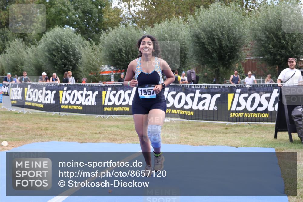 31.08.2025 - Elbe Triathlon Hamburg Strokosch-Dieckow http://msf.ph/oto/8657120 31.08.2025 12:14:55 Ziel 1368 meine-sportfotos.de