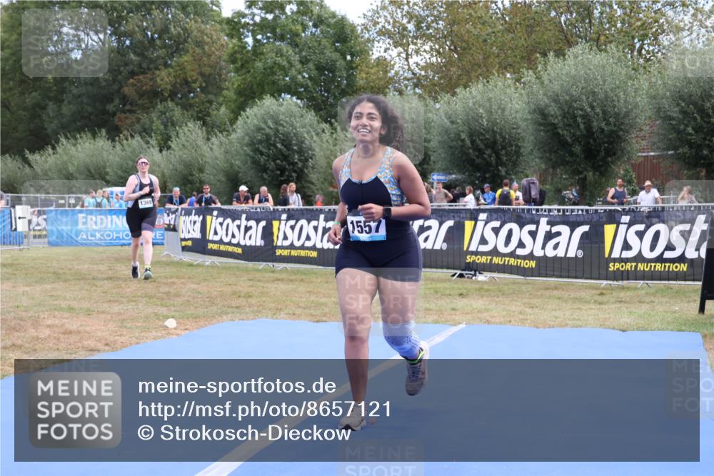 31.08.2025 - Elbe Triathlon Hamburg Strokosch-Dieckow http://msf.ph/oto/8657121 31.08.2025 12:14:56 Ziel 1368 meine-sportfotos.de
