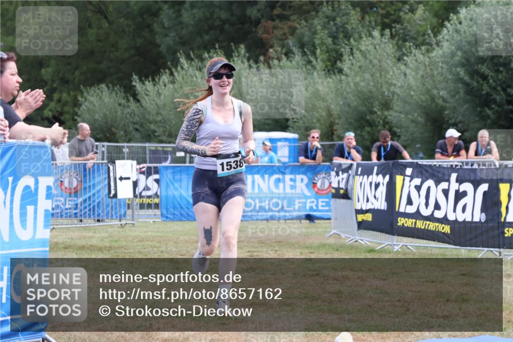 31.08.2025 - Elbe Triathlon Hamburg Strokosch-Dieckow http://msf.ph/oto/8657162 31.08.2025 12:15:16 Ziel 1538, 1582 meine-sportfotos.de