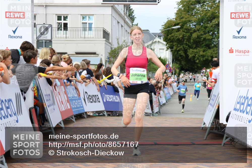 31.08.2025 - 21. Blankeneser Heldenlauf Strokosch-Dieckow http://msf.ph/oto/8657167 31.08.2025 10:55:49 Ziel 3115, 3694 meine-sportfotos.de