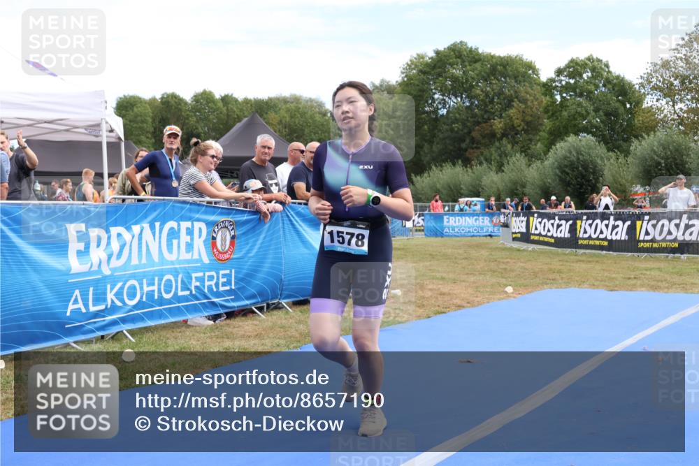 31.08.2025 - Elbe Triathlon Hamburg Strokosch-Dieckow http://msf.ph/oto/8657190 31.08.2025 12:15:51 Ziel 1578 meine-sportfotos.de
