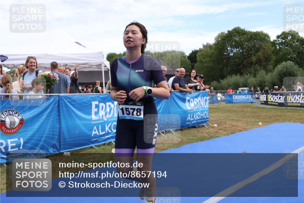 31.08.2025 - Elbe Triathlon Hamburg Strokosch-Dieckow http://msf.ph/oto/8657194 31.08.2025 12:15:52 Ziel 1578 meine-sportfotos.de