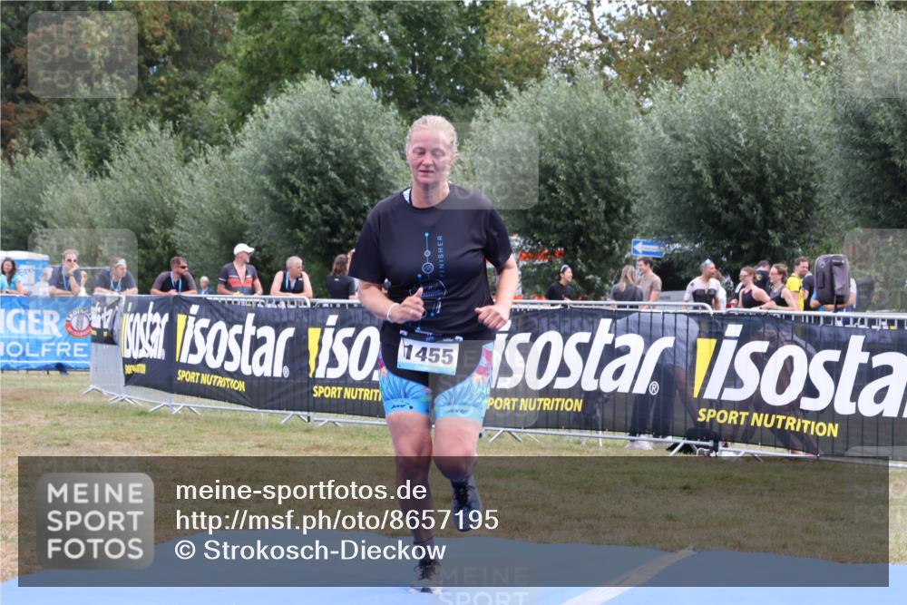 31.08.2025 - Elbe Triathlon Hamburg Strokosch-Dieckow http://msf.ph/oto/8657195 31.08.2025 12:16:18 Ziel 1455 meine-sportfotos.de