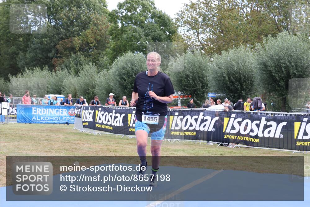 31.08.2025 - Elbe Triathlon Hamburg Strokosch-Dieckow http://msf.ph/oto/8657198 31.08.2025 12:16:18 Ziel 1455 meine-sportfotos.de