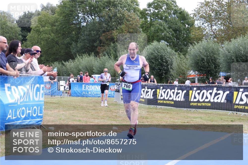 31.08.2025 - Elbe Triathlon Hamburg Strokosch-Dieckow http://msf.ph/oto/8657275 31.08.2025 12:17:47 Ziel 760, 1509 meine-sportfotos.de