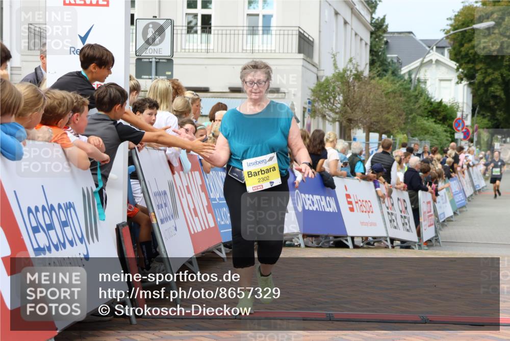 31.08.2025 - 21. Blankeneser Heldenlauf Strokosch-Dieckow http://msf.ph/oto/8657329 31.08.2025 10:55:15 Ziel 2302 meine-sportfotos.de
