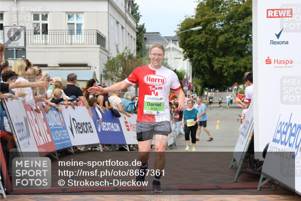 31.08.2025 - 21. Blankeneser Heldenlauf Strokosch-Dieckow http://msf.ph/oto/8657361 31.08.2025 10:55:06 Ziel 3342, 3525 meine-sportfotos.de