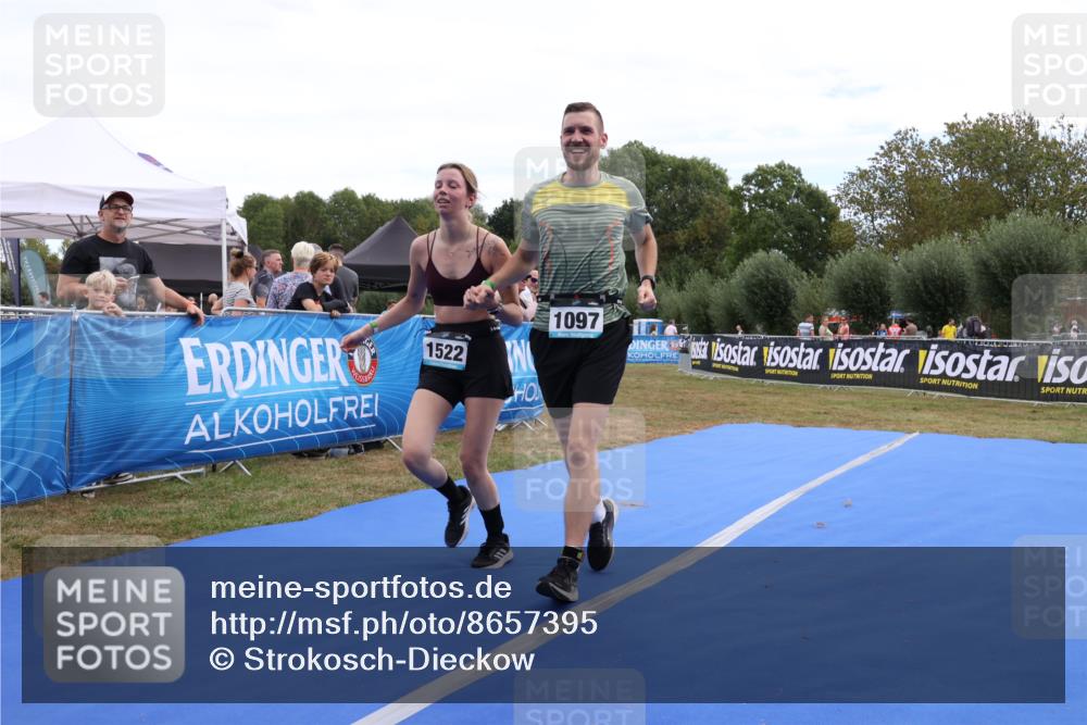 31.08.2025 - Elbe Triathlon Hamburg Strokosch-Dieckow http://msf.ph/oto/8657395 31.08.2025 12:35:10 Ziel 1097, 1522 meine-sportfotos.de