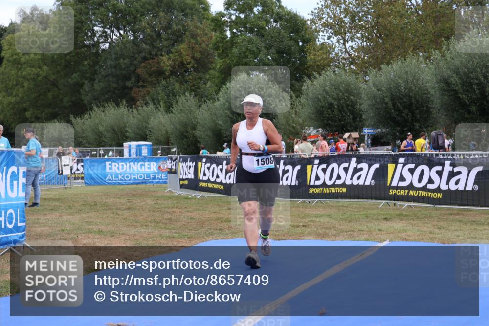 31.08.2025 - Elbe Triathlon Hamburg Strokosch-Dieckow http://msf.ph/oto/8657409 31.08.2025 12:39:39 Ziel 1508 meine-sportfotos.de
