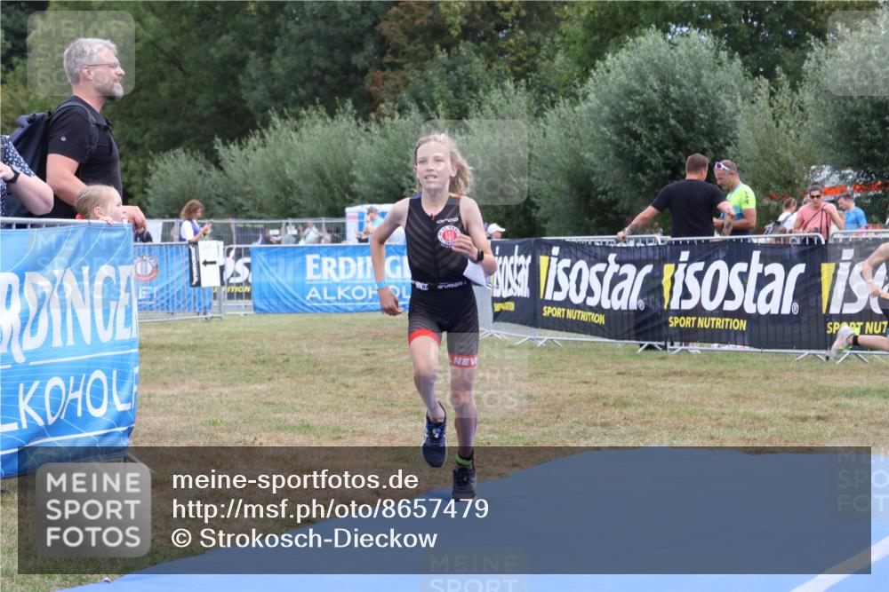 31.08.2025 - Elbe Triathlon Hamburg Strokosch-Dieckow http://msf.ph/oto/8657479 31.08.2025 12:51:33 Ziel 1680 meine-sportfotos.de