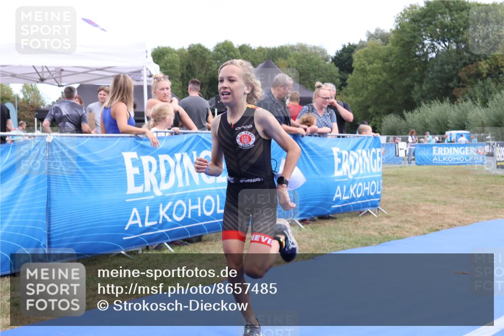 31.08.2025 - Elbe Triathlon Hamburg Strokosch-Dieckow http://msf.ph/oto/8657485 31.08.2025 12:51:35 Ziel 1680 meine-sportfotos.de