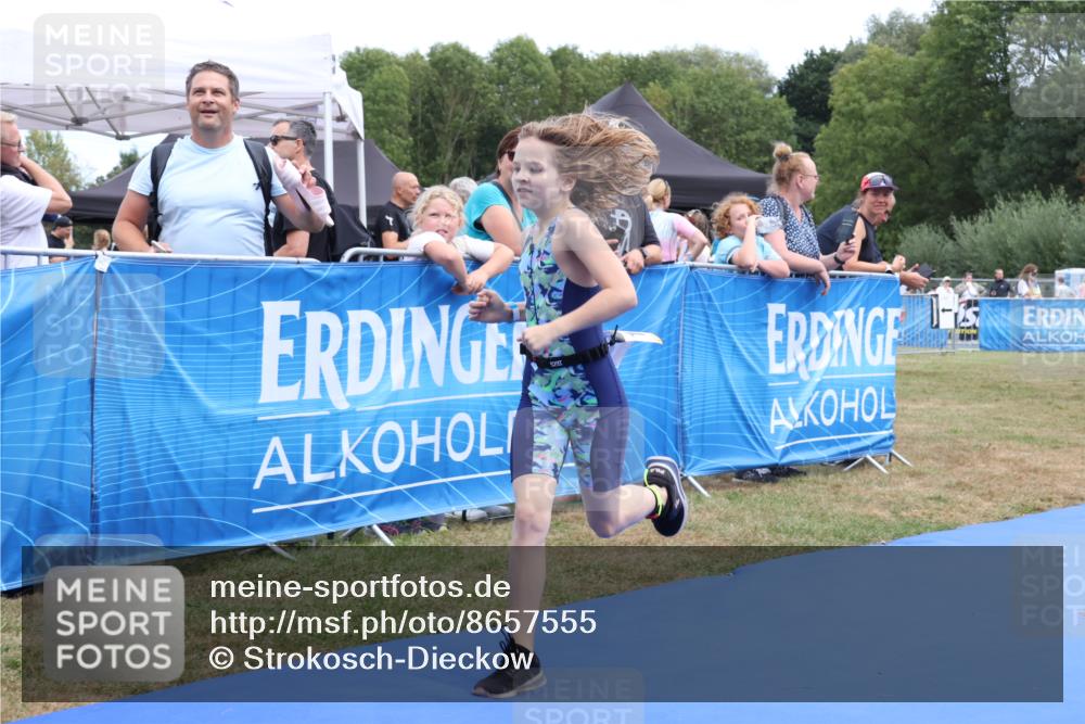 31.08.2025 - Elbe Triathlon Hamburg Strokosch-Dieckow http://msf.ph/oto/8657555 31.08.2025 12:54:56 Ziel 1689 meine-sportfotos.de
