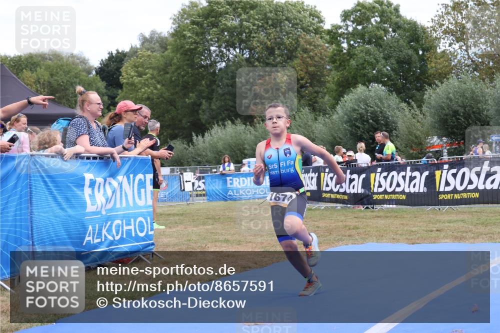31.08.2025 - Elbe Triathlon Hamburg Strokosch-Dieckow http://msf.ph/oto/8657591 31.08.2025 12:56:35 Ziel 1674 meine-sportfotos.de