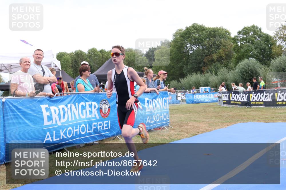 31.08.2025 - Elbe Triathlon Hamburg Strokosch-Dieckow http://msf.ph/oto/8657642 31.08.2025 12:58:07 Ziel 1640 meine-sportfotos.de