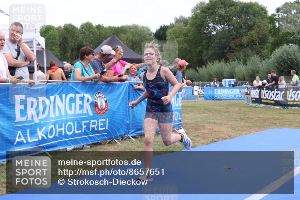 31.08.2025 - Elbe Triathlon Hamburg Strokosch-Dieckow http://msf.ph/oto/8657651 31.08.2025 12:58:27 Ziel 1685 meine-sportfotos.de