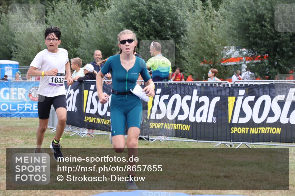 31.08.2025 - Elbe Triathlon Hamburg Strokosch-Dieckow http://msf.ph/oto/8657655 31.08.2025 12:58:36 Ziel 1657 meine-sportfotos.de