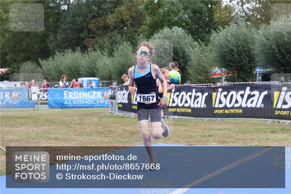 31.08.2025 - Elbe Triathlon Hamburg Strokosch-Dieckow http://msf.ph/oto/8657668 31.08.2025 12:58:45 Ziel 1667 meine-sportfotos.de
