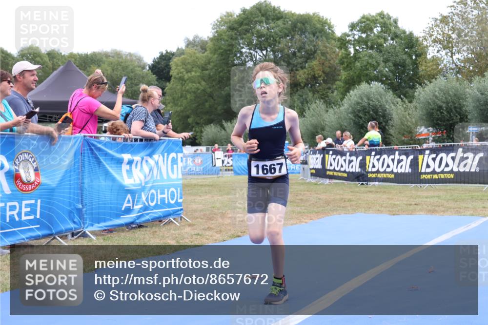 31.08.2025 - Elbe Triathlon Hamburg Strokosch-Dieckow http://msf.ph/oto/8657672 31.08.2025 12:58:46 Ziel 1667 meine-sportfotos.de