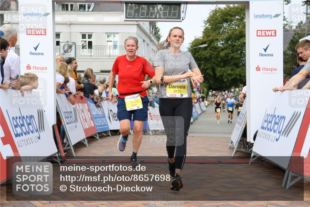 31.08.2025 - 21. Blankeneser Heldenlauf Strokosch-Dieckow http://msf.ph/oto/8657698 31.08.2025 10:28:33 Ziel 2249, 2173, 2727, 2351 meine-sportfotos.de
