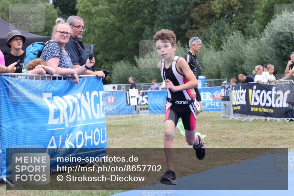 31.08.2025 - Elbe Triathlon Hamburg Strokosch-Dieckow http://msf.ph/oto/8657702 31.08.2025 12:59:30 Ziel 1704 meine-sportfotos.de