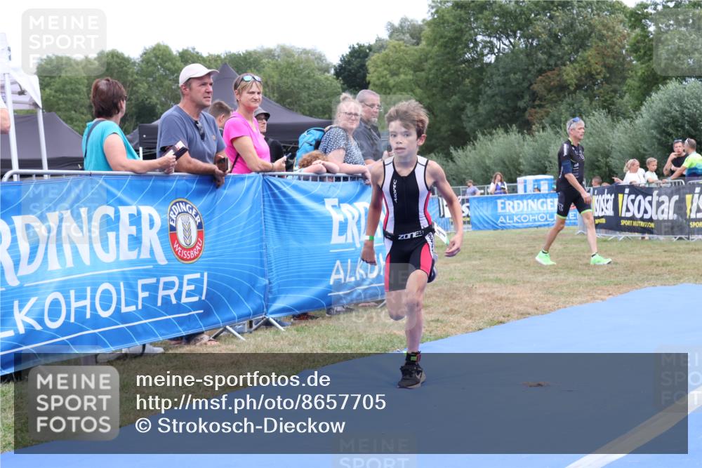 31.08.2025 - Elbe Triathlon Hamburg Strokosch-Dieckow http://msf.ph/oto/8657705 31.08.2025 12:59:31 Ziel 1704 meine-sportfotos.de