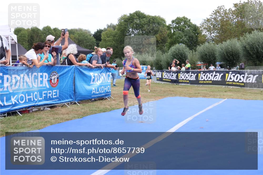 31.08.2025 - Elbe Triathlon Hamburg Strokosch-Dieckow http://msf.ph/oto/8657739 31.08.2025 13:00:46 Ziel 1652, 1681, 1718, 1725 meine-sportfotos.de