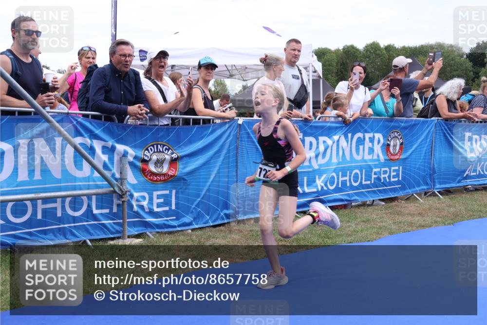 31.08.2025 - Elbe Triathlon Hamburg Strokosch-Dieckow http://msf.ph/oto/8657758 31.08.2025 13:00:49 Ziel 1652, 1681, 1718, 1725 meine-sportfotos.de