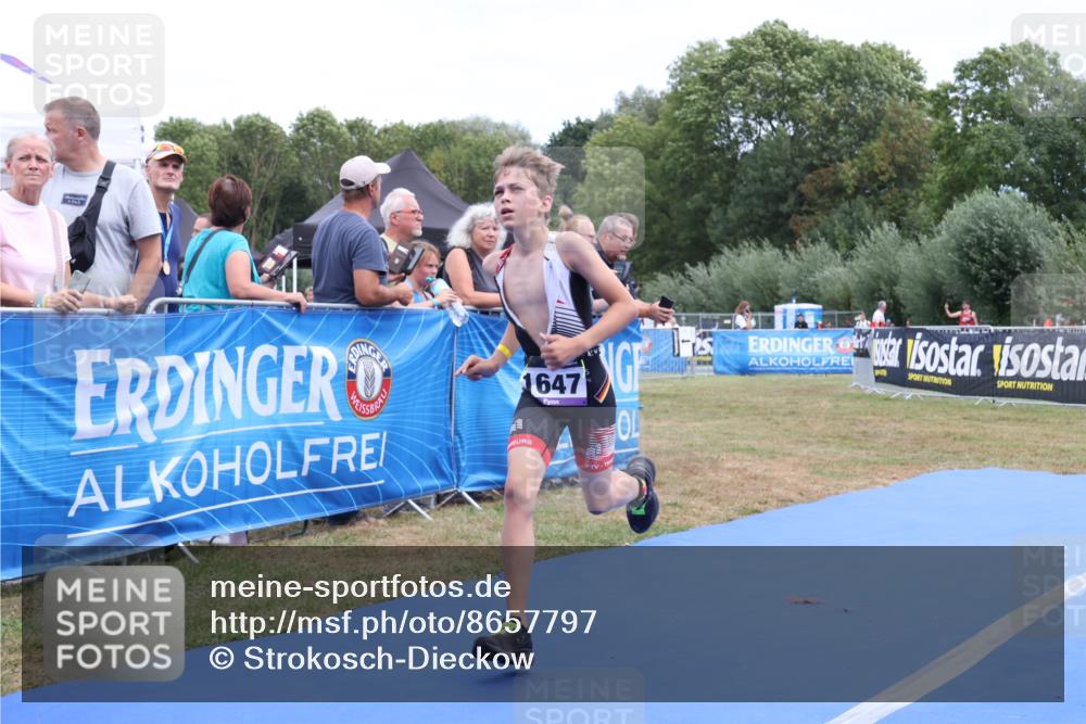 31.08.2025 - Elbe Triathlon Hamburg Strokosch-Dieckow http://msf.ph/oto/8657797 31.08.2025 13:01:15 Ziel 1647, 1721 meine-sportfotos.de