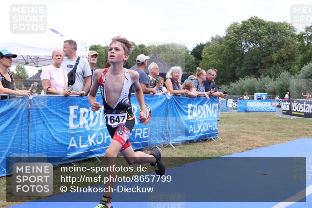 31.08.2025 - Elbe Triathlon Hamburg Strokosch-Dieckow http://msf.ph/oto/8657799 31.08.2025 13:01:16 Ziel 1647, 1721 meine-sportfotos.de