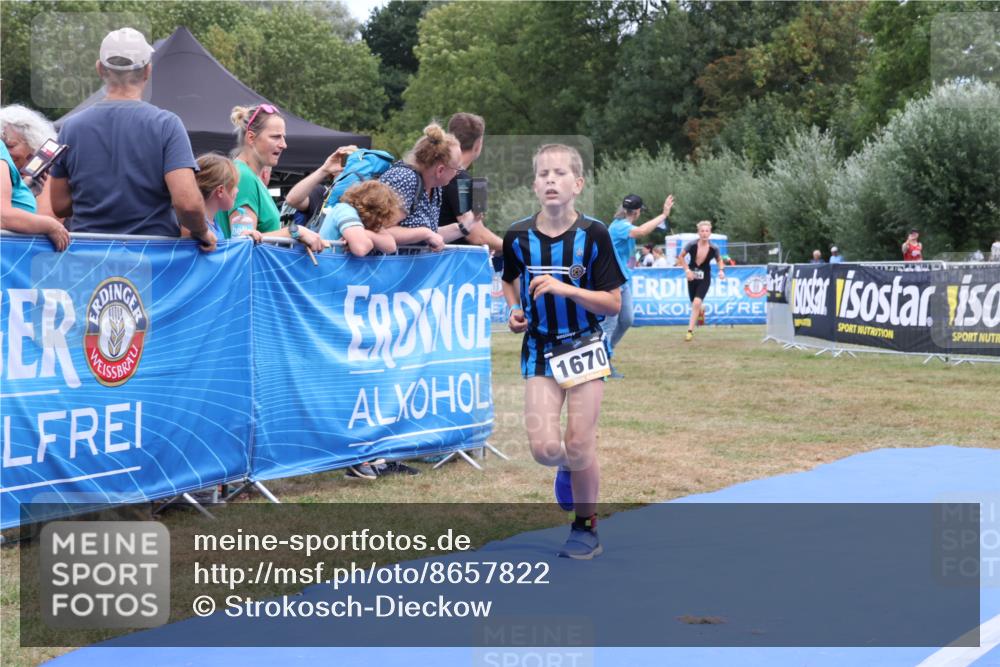31.08.2025 - Elbe Triathlon Hamburg Strokosch-Dieckow http://msf.ph/oto/8657822 31.08.2025 13:01:46 Ziel 1634, 1670 meine-sportfotos.de