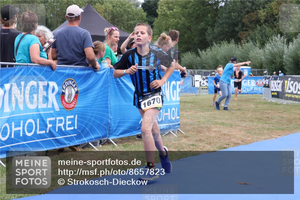 31.08.2025 - Elbe Triathlon Hamburg Strokosch-Dieckow http://msf.ph/oto/8657823 31.08.2025 13:01:46 Ziel 1634, 1670 meine-sportfotos.de