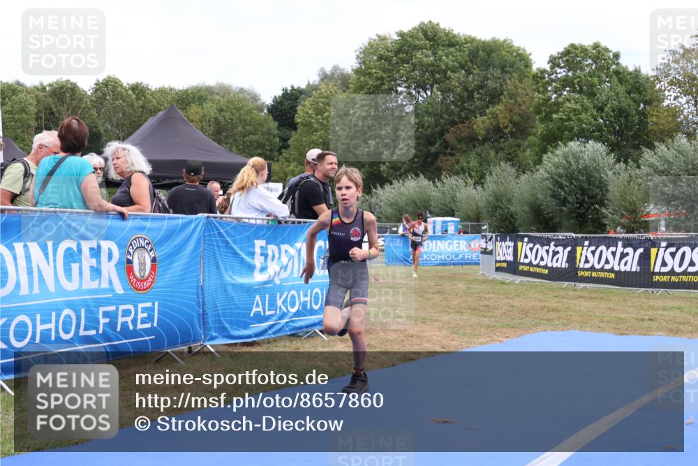 31.08.2025 - Elbe Triathlon Hamburg Strokosch-Dieckow http://msf.ph/oto/8657860 31.08.2025 13:02:30 Ziel 1644, 1705 meine-sportfotos.de