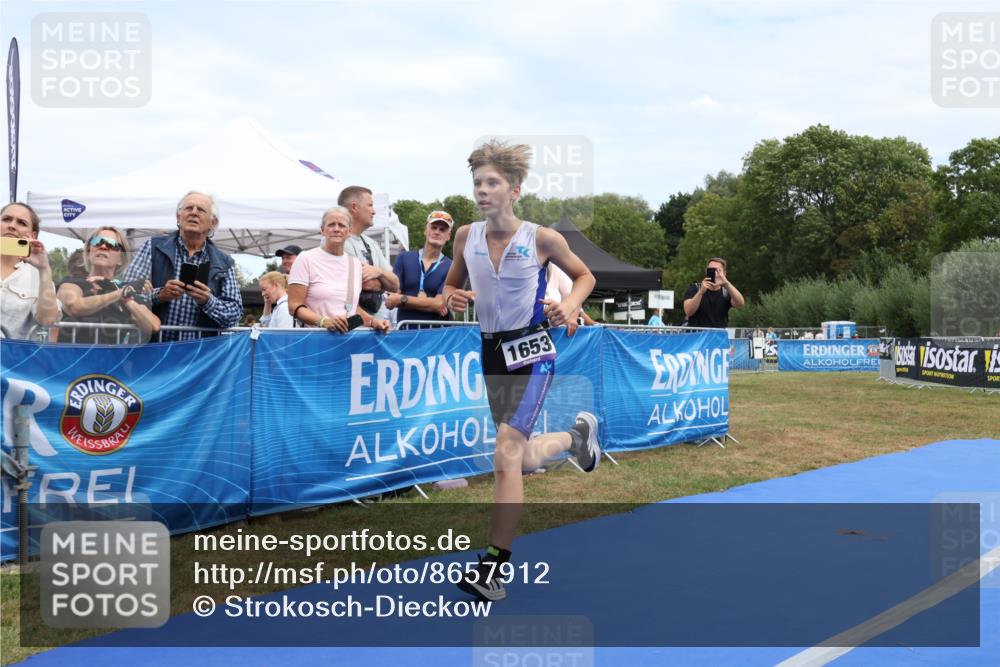 31.08.2025 - Elbe Triathlon Hamburg Strokosch-Dieckow http://msf.ph/oto/8657912 31.08.2025 13:03:37 Ziel 1653 meine-sportfotos.de