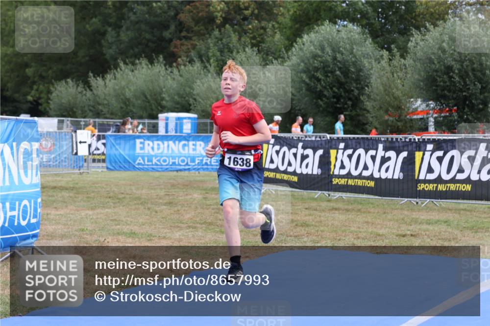 31.08.2025 - Elbe Triathlon Hamburg Strokosch-Dieckow http://msf.ph/oto/8657993 31.08.2025 13:06:47 Ziel 1638 meine-sportfotos.de