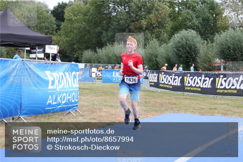 31.08.2025 - Elbe Triathlon Hamburg Strokosch-Dieckow http://msf.ph/oto/8657994 31.08.2025 13:06:47 Ziel 1638 meine-sportfotos.de