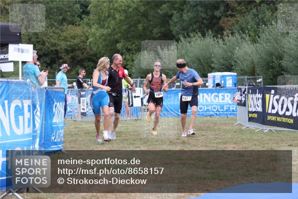 31.08.2025 - Elbe Triathlon Hamburg Strokosch-Dieckow http://msf.ph/oto/8658157 31.08.2025 16:07:15 Ziel  meine-sportfotos.de