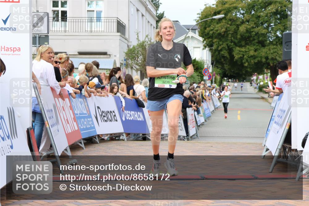 31.08.2025 - 21. Blankeneser Heldenlauf Strokosch-Dieckow http://msf.ph/oto/8658172 31.08.2025 10:52:12 Ziel 3236 meine-sportfotos.de