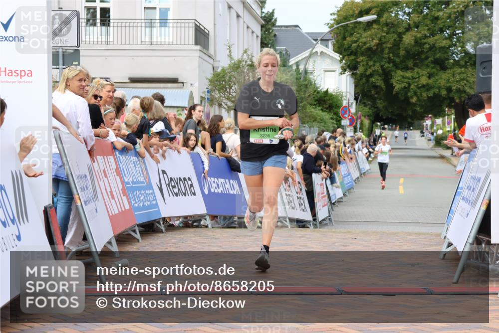 31.08.2025 - 21. Blankeneser Heldenlauf Strokosch-Dieckow http://msf.ph/oto/8658205 31.08.2025 10:52:11 Ziel 3236 meine-sportfotos.de